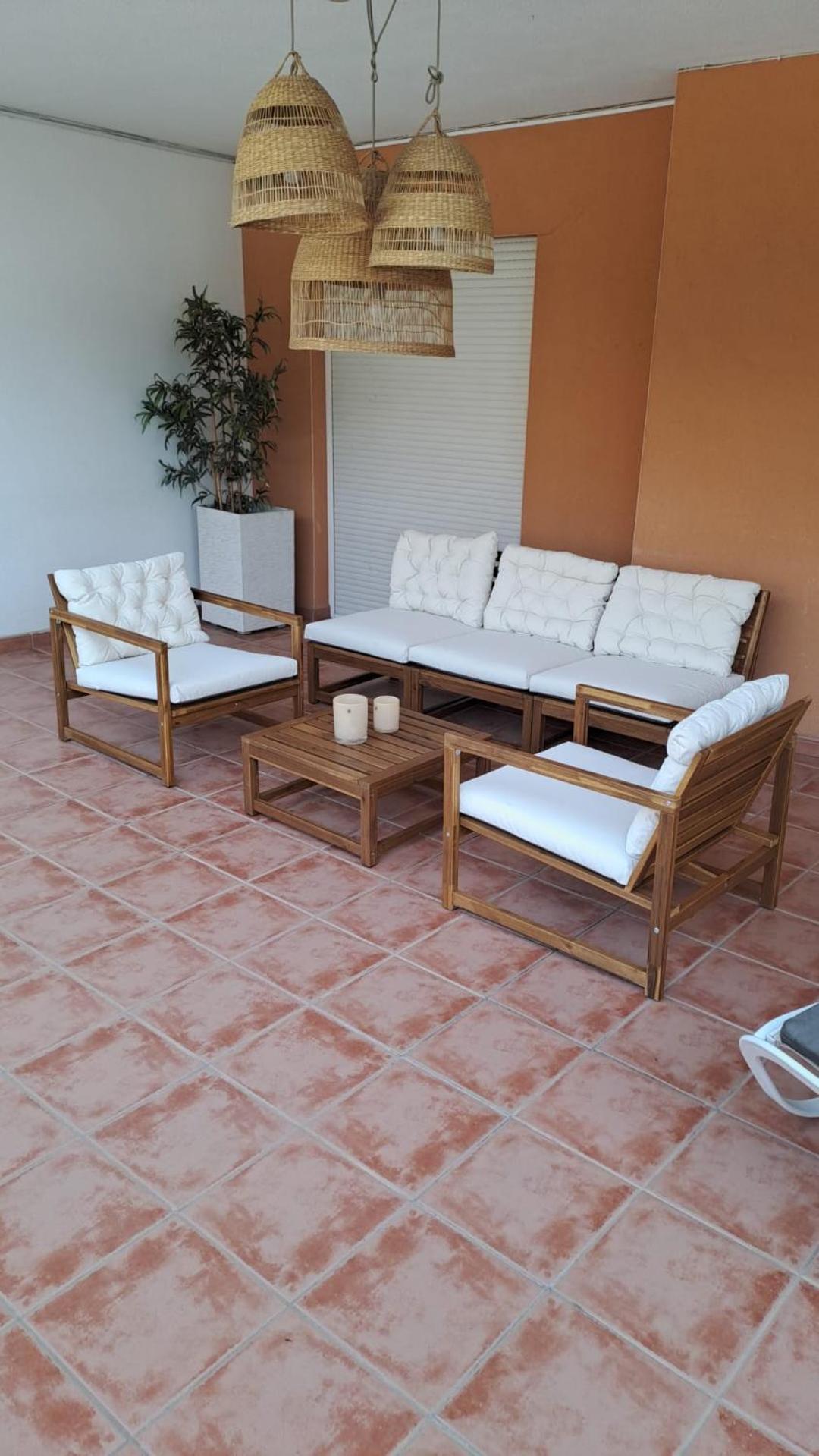 Rubarsal 1e Menyber Appartement *